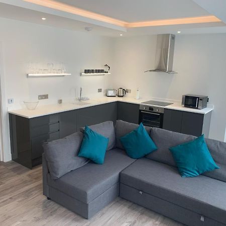 28 Harbour Lettings Luxury Apartments For Over 25S Plymouth Eksteriør billede